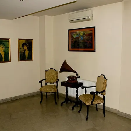 Otel Seven 3*