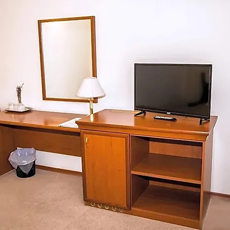 Seven Hotel 3*