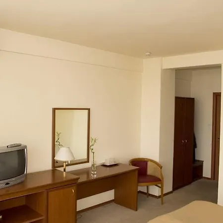 Otel Seven