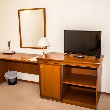 Hotel Seven 3*